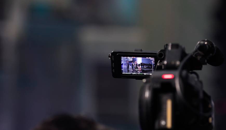 紧跟潮流！西双产品视频拍摄引领时尚新趋势